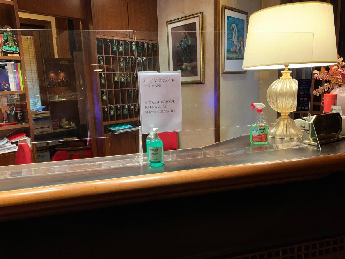 Hotel Bellavista モンテベッルーナ エクステリア 写真
