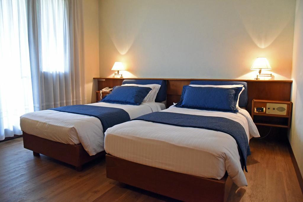 Hotel Bellavista モンテベッルーナ エクステリア 写真
