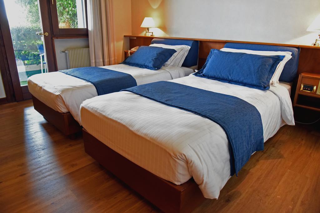 Hotel Bellavista モンテベッルーナ エクステリア 写真